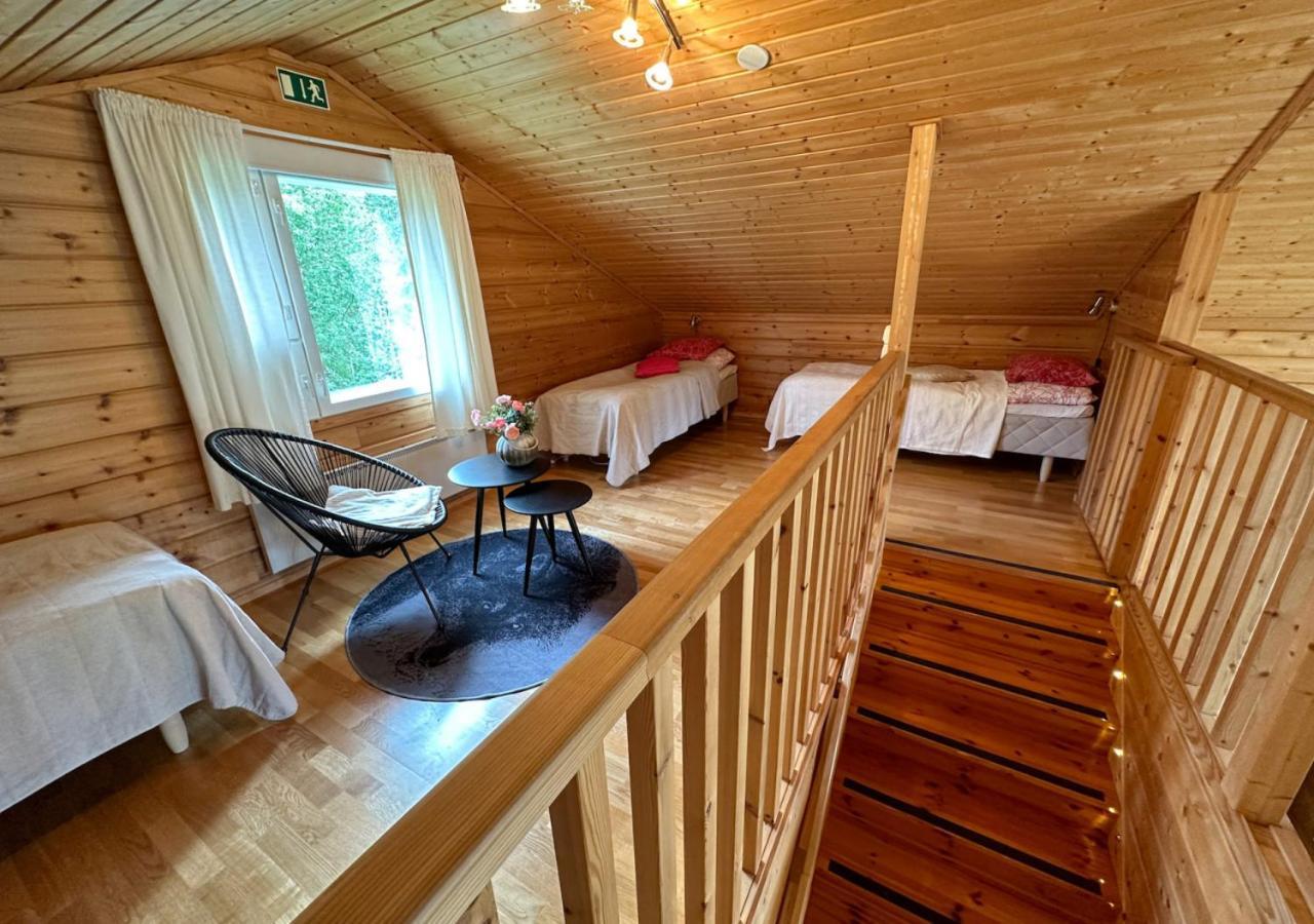 Hotel Napapiirin Jaervilomat Luukonniemi Exteriér fotografie