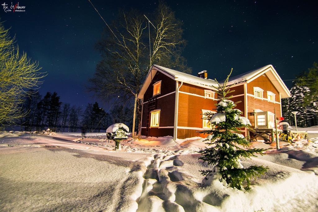 Hotel Napapiirin Jaervilomat Luukonniemi Exteriér fotografie