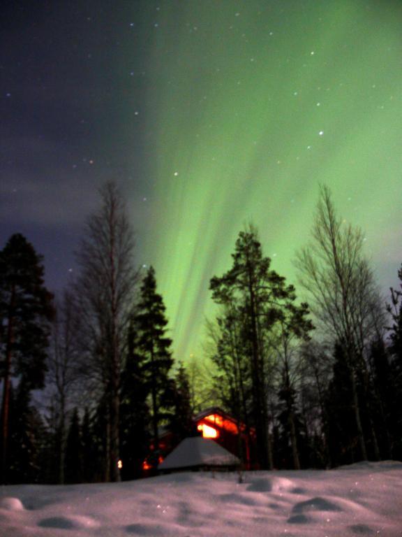 Hotel Napapiirin Jaervilomat Luukonniemi Exteriér fotografie